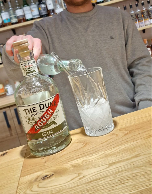 Die Entstehung des Gin Tonic