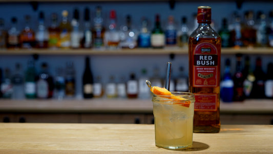 Irish Peach Cocktail mit Pfirsich und Irish Whiskey