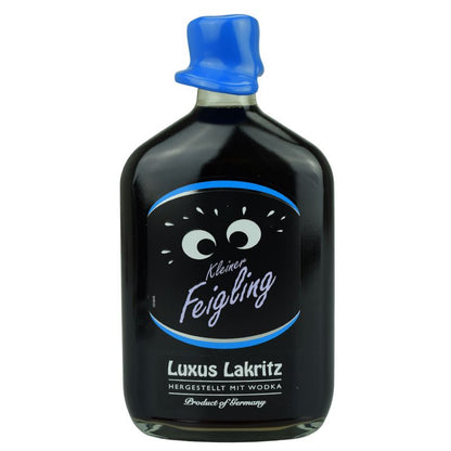 Kleiner Feigling Luxus Lakritz 0,5l – Flasche in Vorderansicht