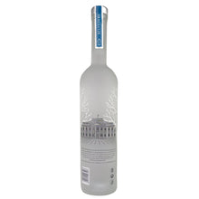 Belvedere Vodka mit Beleuchtung 1,75 l – Rückansicht