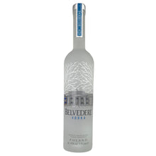 Belvedere Vodka mit Beleuchtung 1,75 l – Vorderansicht