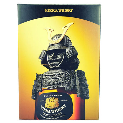 Nikka Gold &amp; Gold Kabuto Samurai – Samurai-Geschenkverpackung – Vorderansicht