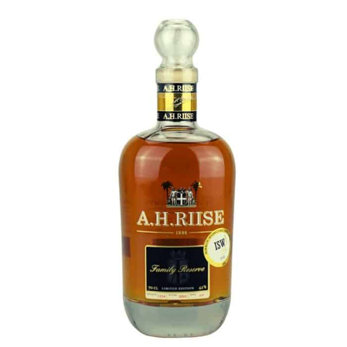 A.H. Riise Family Reserve Feingeist Onlineshop 0.70 Liter 1